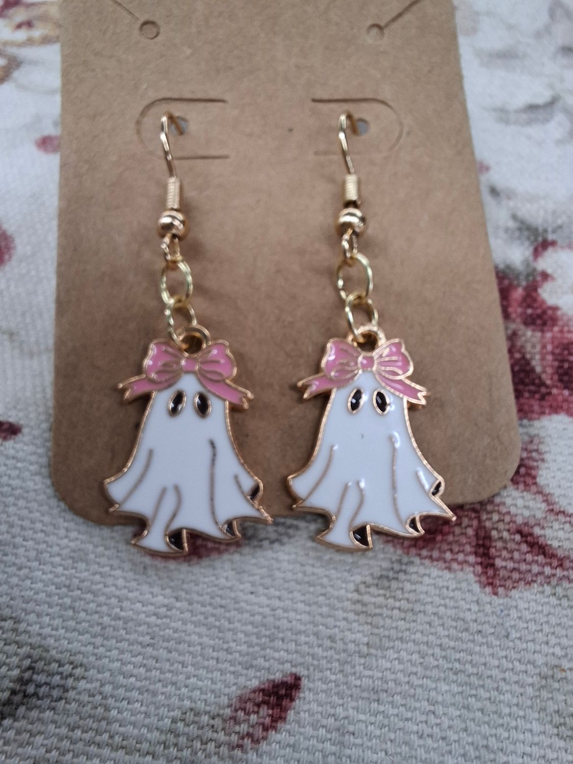 "Pretty Ghouls" White, pink and gold Halloween ghost earrings