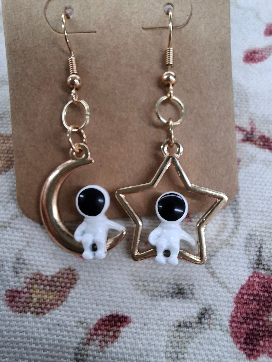 "Space Watchers" Astronaut earring gold moon and star