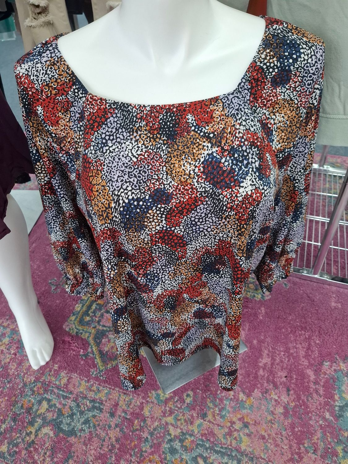 1x CJ Banks patterned dressy fall top