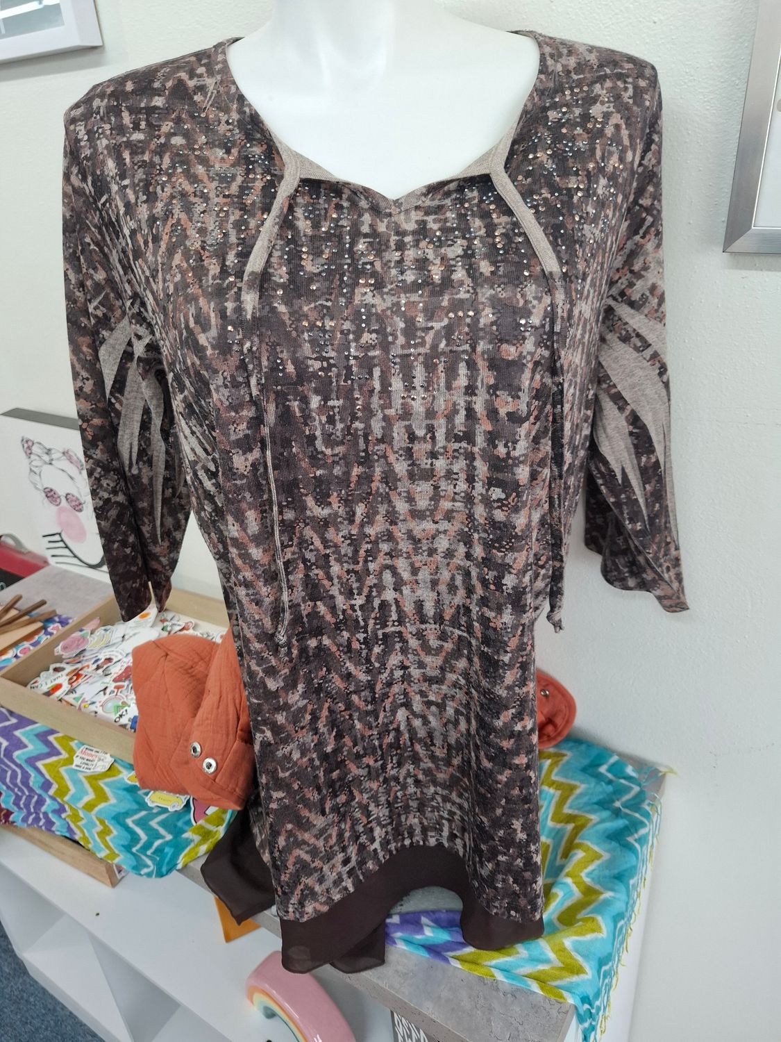 1x Catherines long tunic top with jewels and chiffon