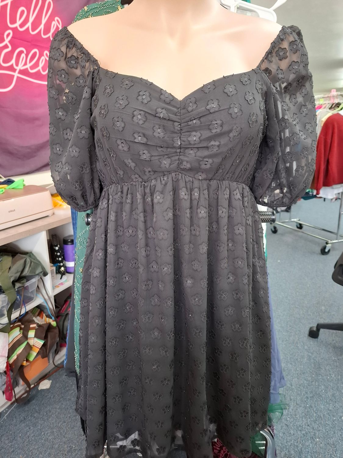 2x Arula black mini babydoll dress with flowers 18/20