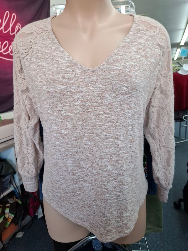 2x Maurices brown heathered soft top lace sleeves