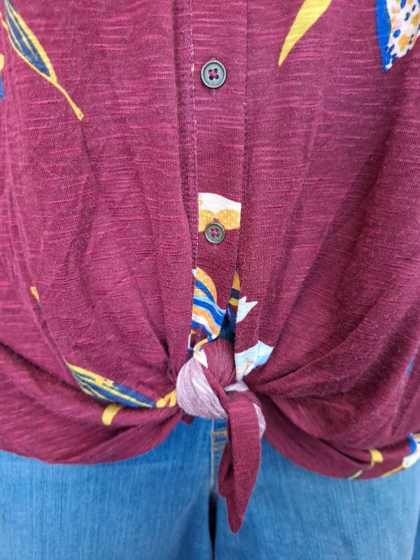 2x ANA NWT button knot front floral knit top