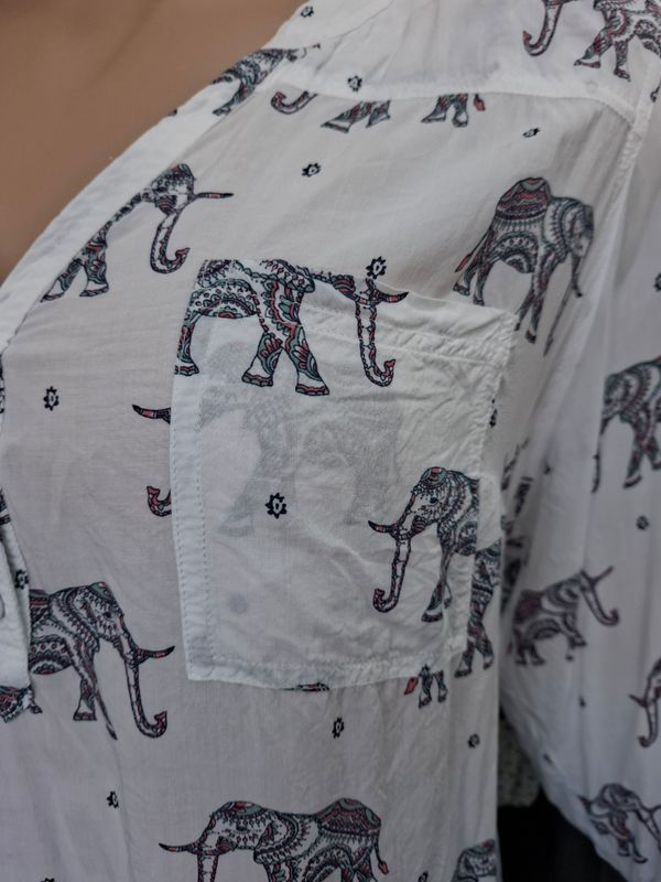 4x Torrid Harper top elephant print