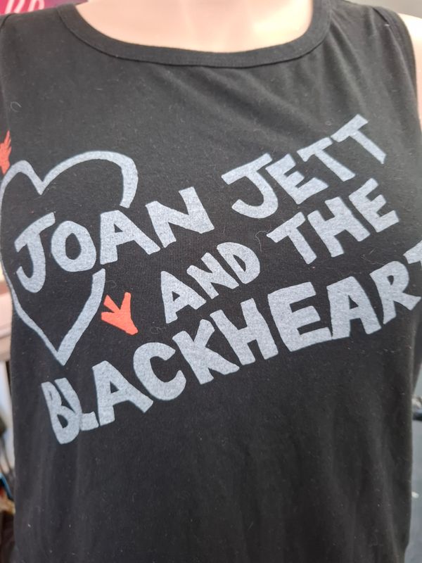 3x Joan Jett and the Blackhearts black graphic tank top