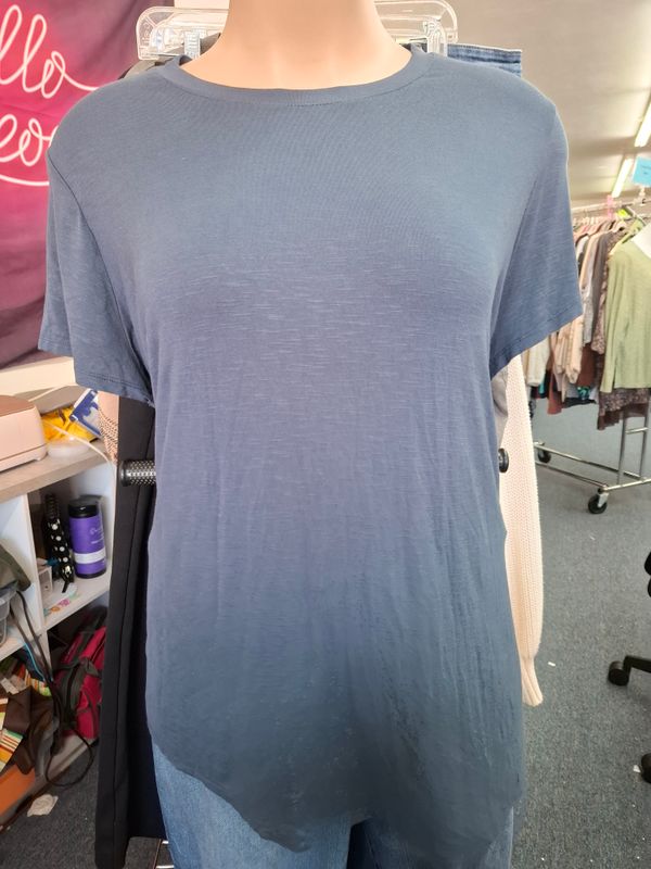 3x Maurices 24/7 blue soft knit t-shirt