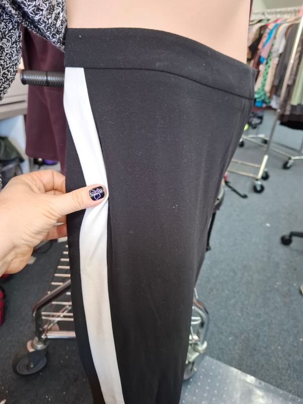 18W Worthington NWT black slim leg dress pants side stripe