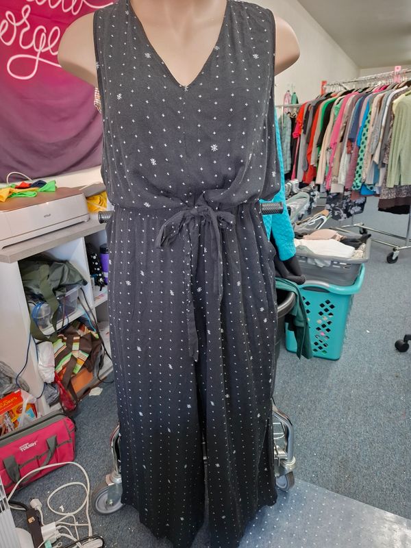 3x 22 Ava &amp; Viv black star print jumpsuit romper