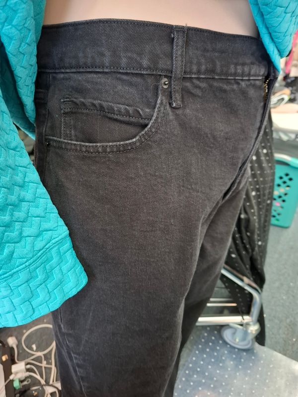 24 Old Navy sky hi straight black jeans high rise