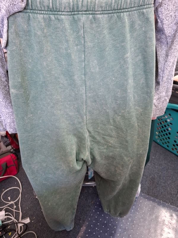 XXL Pink Victoria's Secret green jogger lounge cargo pants
