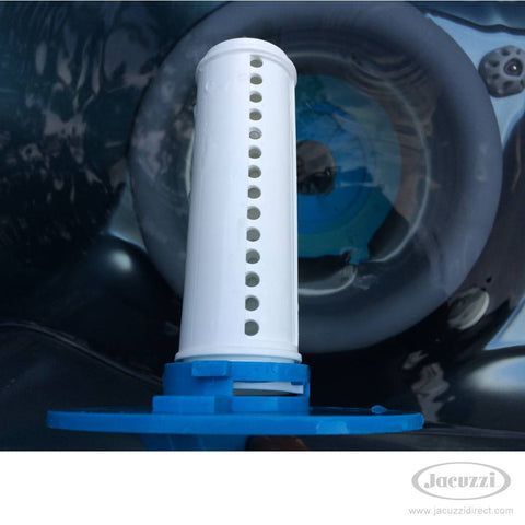 tube blanc avec troue pour diffusé produit spa 