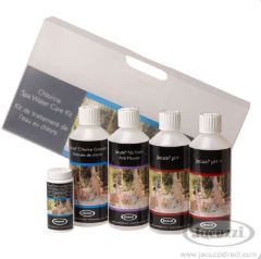 boite blanche avec produit pour spa eéiquette noir 