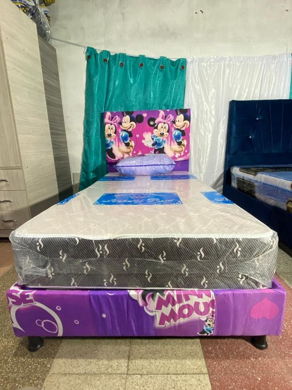 Base de cama y espaldares infantiles