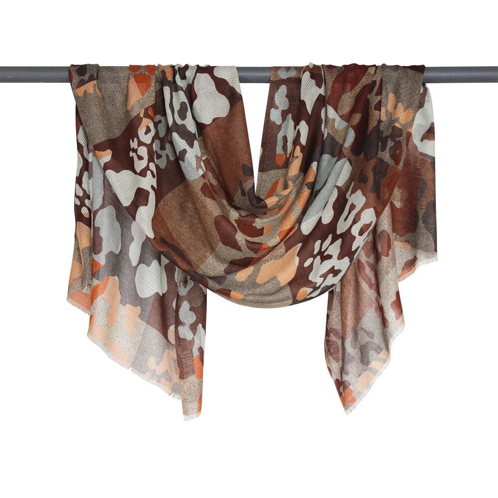 Animal jigsaw design wool scarf
