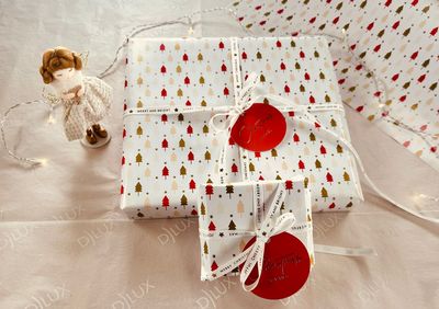 DLUX Scarf Gift Box - Gift wrapped
