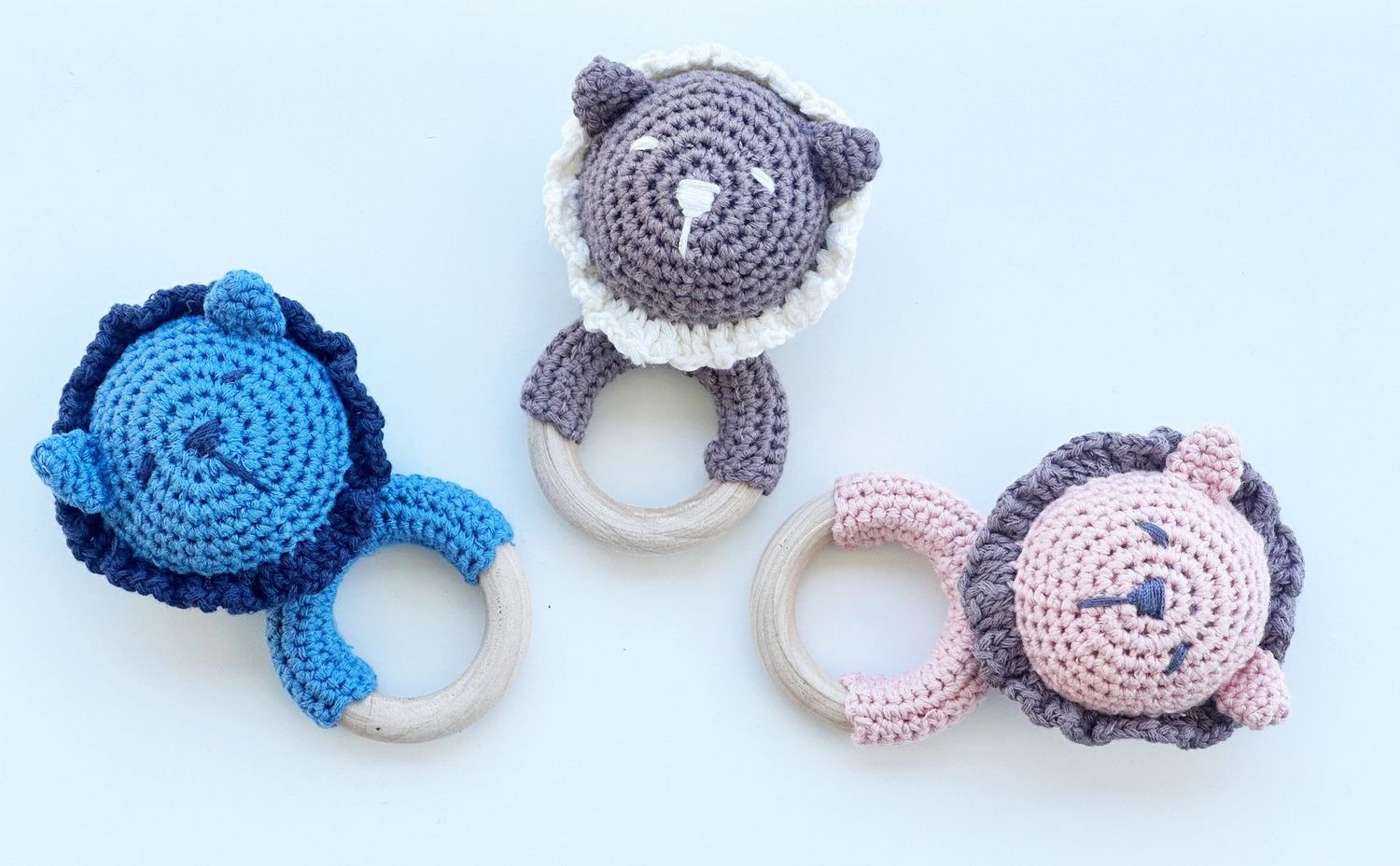 Leo Baby Teether Rattle - Handmade Cotton and Beech Wood Teething Toy