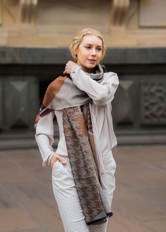 Agnes Reversible Merino Wool Scarf | DLUX