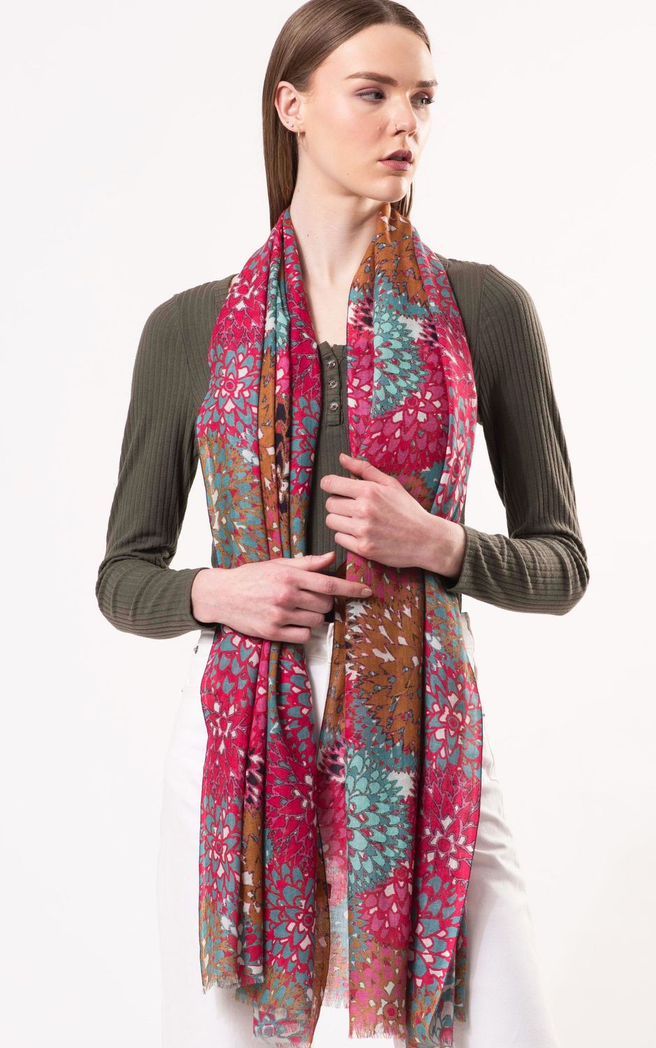 Aster Flower Design Pure Merino Wool Scarf | DLUX