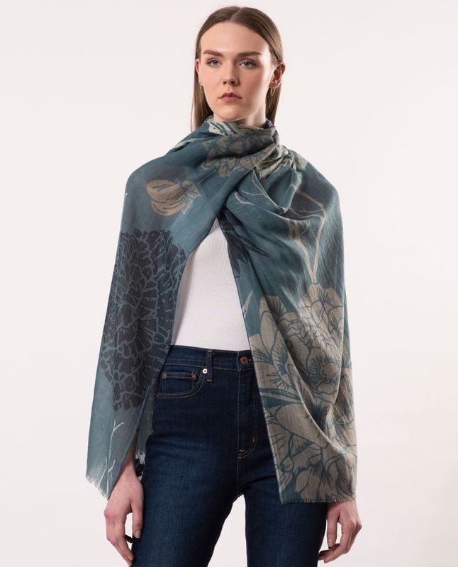 Dahlia Floral Print Pure Merino Wool Scarf - Teal Dahlia Floral Print Pure Merino Wool Scarf - Teal