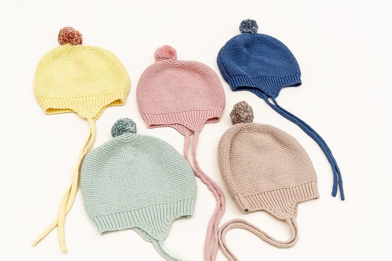 Huggie Baby Bonnet - Garter Knit with Marled Pompom | DLUX Baby