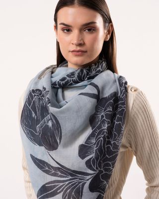 Dahlia Floral Print Pure Merino Wool Scarf - Blue
