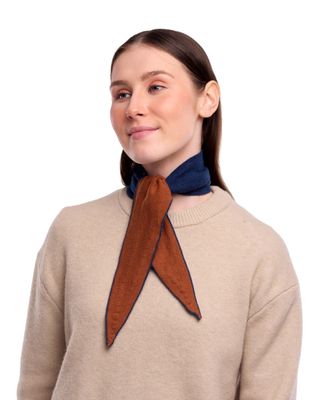Pocket It! Triangle Knit Scarf