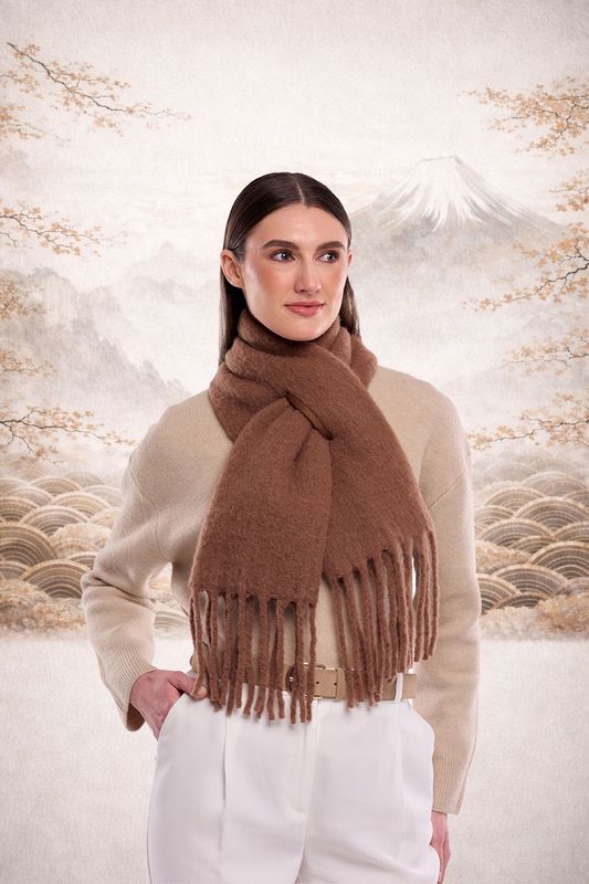 Cocoon Tuck In Chunky Wool Mohair Scarf