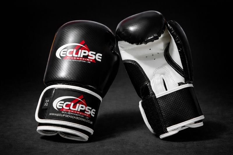 Eclipse Full Contact Gloves - Carbon Black