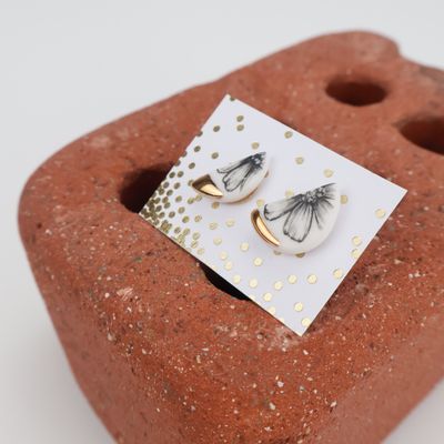 Mallory Wetherell, Flower posts, 1