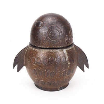 Megan Thomas, Owl Jar 1