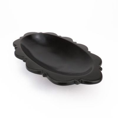 Courtney Murphy, Oval dish, 2