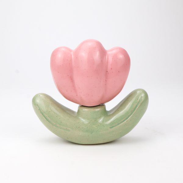Kaitlin Smrcina, Light Pink Speckled Tulip 3