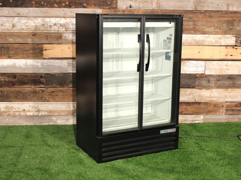 True TVM-36SL-HC~VM03 36" Two Section Glass Door Merchandiser