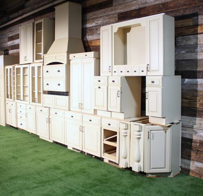 26 Kitchen Cabinet Set - Merillat Materpiece