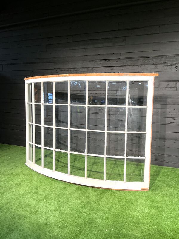 Edwardian-Style Bay/Bow Window 32-Lite – Reclaimed Architectural Salvage | 77" x 108" x 4-3/4"