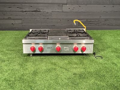 Wolf SRT364G-LP 36" Rangetop | 4 Burners & Infrared Griddle – Liquid Propane