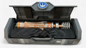 Star Wars Galaxy’s Edge Leia Organa Legacy Lightsaber Hilt