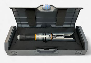 Star Wars Galaxy’s Edge Cal Kestis Legacy Lightsaber Hilt