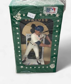 Metz Statues Wade Boggs JSA COA Autographed Statue