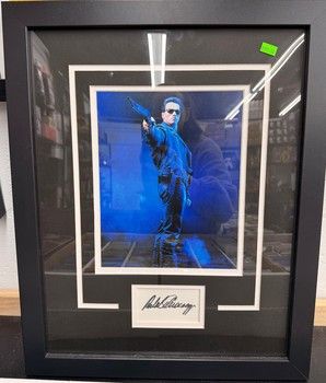 Autographed Arnold Scwarzenegger Terminator Photo