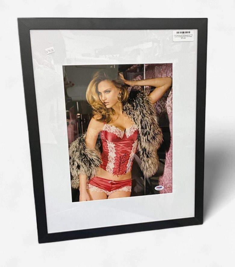 Liz Carmouche Autographed 17.5 x 21.5 Framed PSA COA Photo