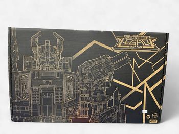 Transformers Legacy Titan Class Black Zarak