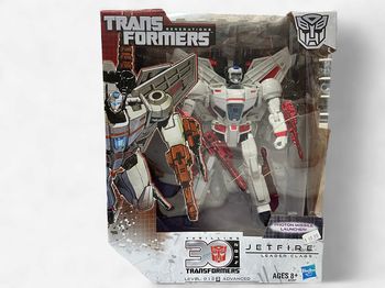 Transformers Generations Jetfire Leader Class