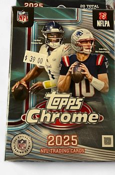 Topps Chrome 2025 NFL Trading Cards