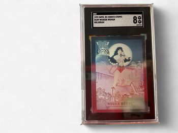 1992 Impel DC Comics Cosmic DCH9 Wonder Woman Hologram SGC 8 Graded