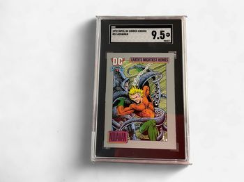 1992 Impel DC Comics Cosmic #33 Aquaman SGC 9.5 Graded