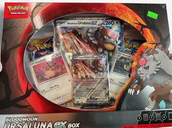 Pokémon bloodmoon Ursaluna EX box