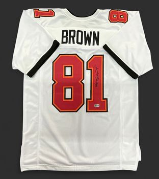 Tampa Bay Bucs Antonio Brown Autographed Jersey Beckett COA