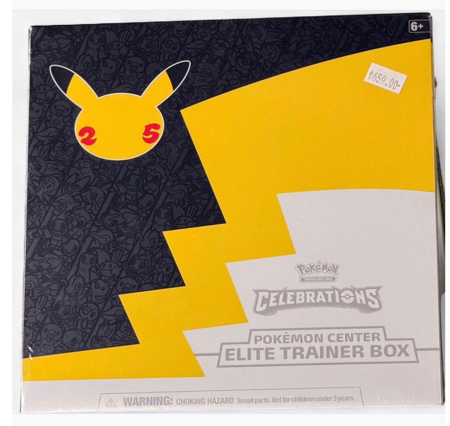 Pokémon: Celebrations Pokémon Center Elite Trainer Box