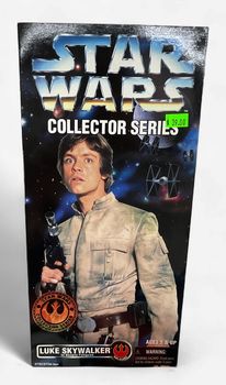 Star Wars Collectors Series Luke Skywalker in Bespin Fatigues